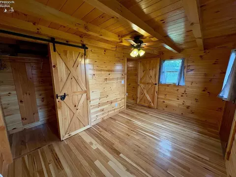 Bedroom - 7445 W County Road 10, New Riegel, OH 44853 photo 1 of 2