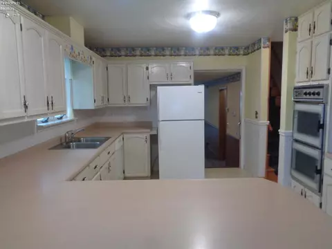 Kitchen - 3140 State Route 103, Willard, OH 44890 photo 1 of 3