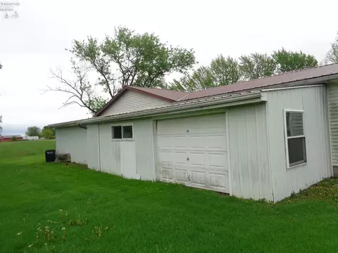 Exterior - 3140 State Route 103, Willard, OH 44890 photo 4 of 5