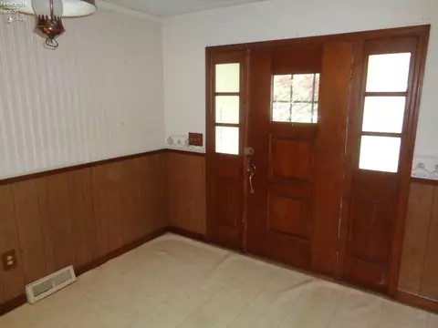 Entry Way - 3140 State Route 103, Willard, OH 44890 photo 1 of 2