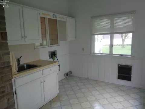Kitchen - 3140 State Route 103, Willard, OH 44890 photo 3 of 3