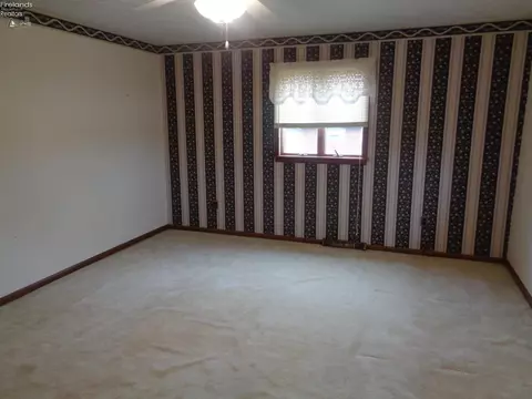 Bedroom - 3140 State Route 103, Willard, OH 44890 photo 2 of 3