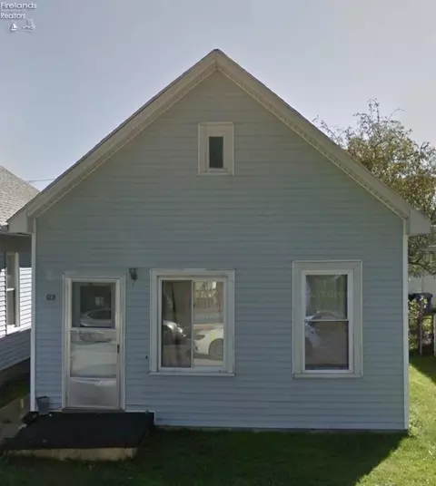 302 Hendry St, Sandusky, OH 44870