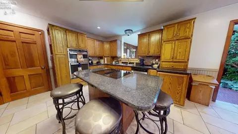 66 Hillcrest Dr, Willard, OH 44890 photo 11