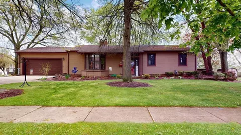 66 Hillcrest Dr, Willard, OH 44890 photo 2