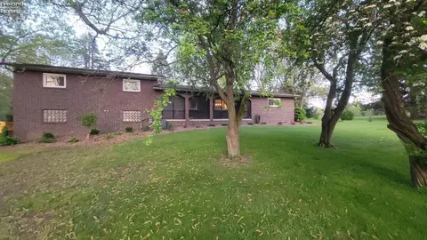 1875 State Route 101, Clyde, OH 43410