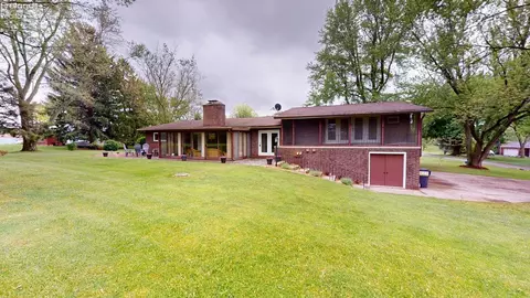 1875 State Route 101, Clyde, OH 43410 photo 3