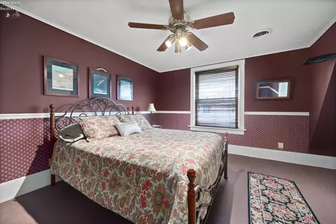 133 E Forest St, Clyde, OH 43410 photo 32