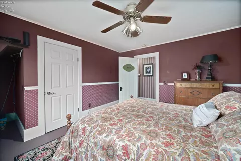133 E Forest St, Clyde, OH 43410 photo 33