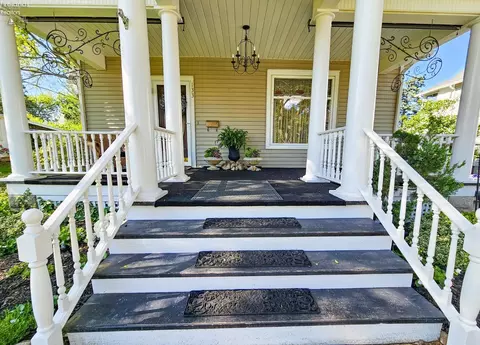 133 E Forest St, Clyde, OH 43410 photo 5