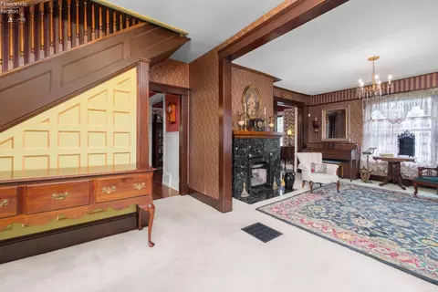 133 E Forest St, Clyde, OH 43410 photo 7