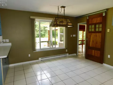 Dining - 10208 River Rd, Huron, OH 44839 photo 1 of 2