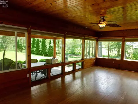Exterior - 10208 River Rd, Huron, OH 44839 photo 5 of 19