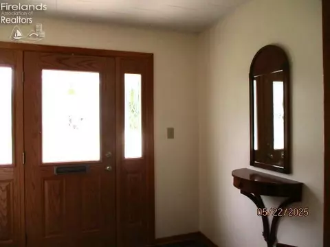 720 S Myrtle Ave, Willard, OH 44890 photo 8