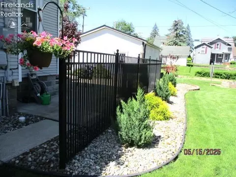 720 S Myrtle Ave, Willard, OH 44890 photo 5