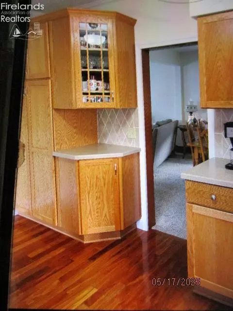 720 S Myrtle Ave, Willard, OH 44890 photo 14