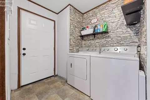 7727 Washington St, Flat Rock, OH 44828 photo 25