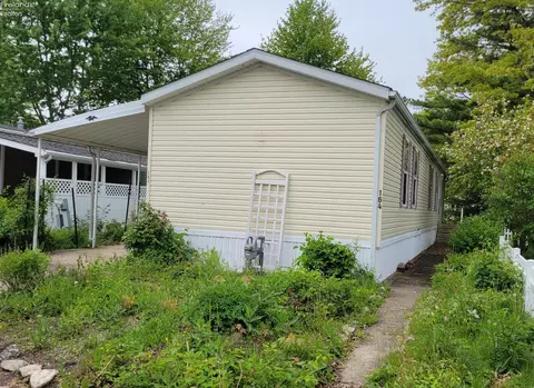 164 Morningside Dr, Port Clinton, OH 43452
