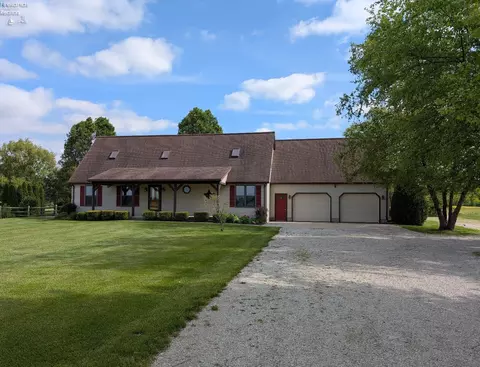 1425 County Road 9, Fremont, OH 43420