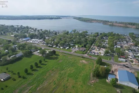 7522 E Harbor Rd, Marblehead, OH 43440 photo 30