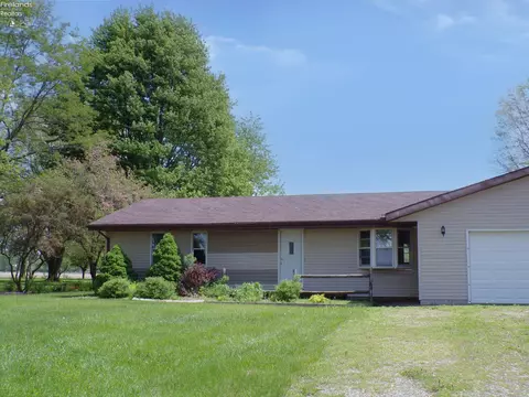 9584 Bradner Rd, Risingsun, OH 43457