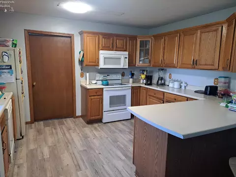 5890 E Sr 18, Republic, OH 44867 photo 2