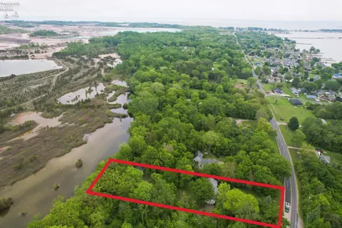 View/Area - 9343 E Bayshore Rd, Marblehead, OH 43440 photo 4 of 14