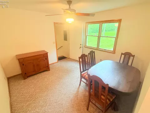 Dining - 9343 E Bayshore Rd, Marblehead, OH 43440 photo 1 of 1