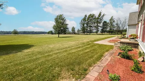 1500 Daniels Rd, Willard, OH 44890 photo 4