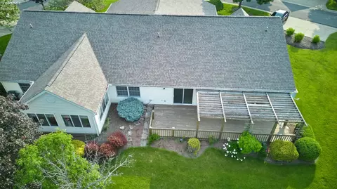 1718 E Waterberry Dr, Huron, OH 44839 photo 7