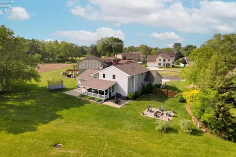 View/Area - 505 E Stoneplace Dr, Sandusky, OH 44870 photo 3 of 6