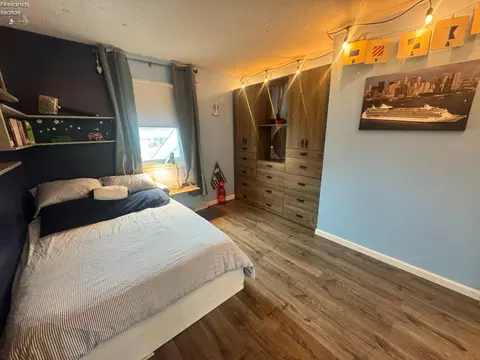 Bedroom - 505 E Stoneplace Dr, Sandusky, OH 44870 photo 6 of 15