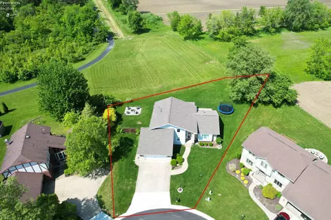 View/Area - 505 E Stoneplace Dr, Sandusky, OH 44870 photo 2 of 6