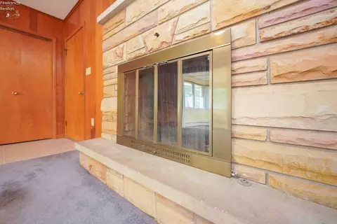 642 W Maple St, Clyde, OH 43410 photo 33