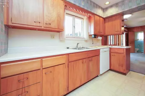 642 W Maple St, Clyde, OH 43410 photo 27