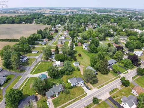 642 W Maple St, Clyde, OH 43410 photo 16
