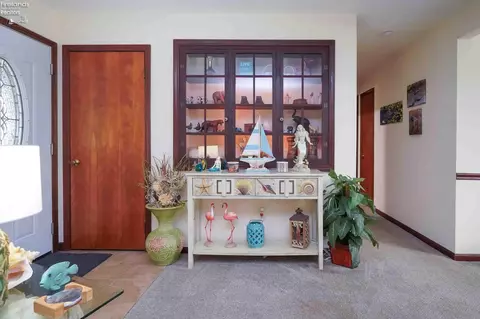 Entry Way - 51 Townsend St, Wakeman, OH 44889 photo 1 of 2