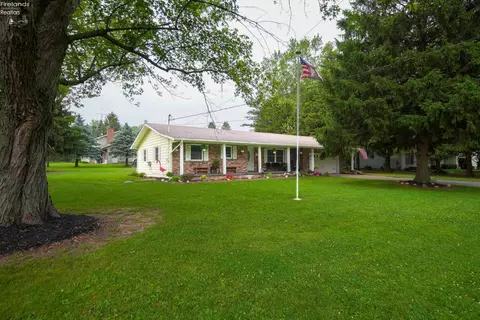 Exterior - 51 Townsend St, Wakeman, OH 44889 photo 10 of 12