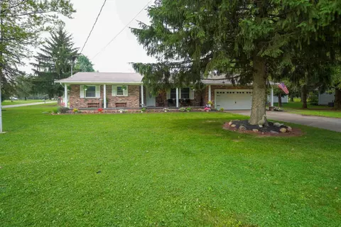Exterior - 51 Townsend St, Wakeman, OH 44889 photo 2 of 12
