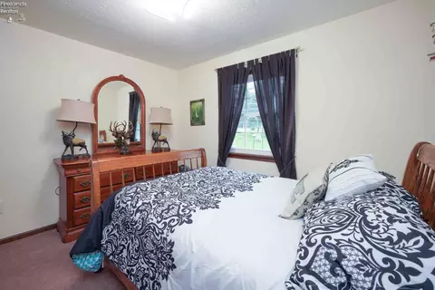 Bedroom - 51 Townsend St, Wakeman, OH 44889 photo 6 of 8