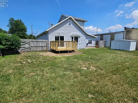 Exterior - 217 Ott St, Clyde, OH 43410 photo 7 of 10