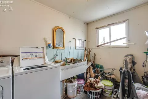 Other - 3908 Clinton Ave, Lorain, OH 44055 photo 5 of 5