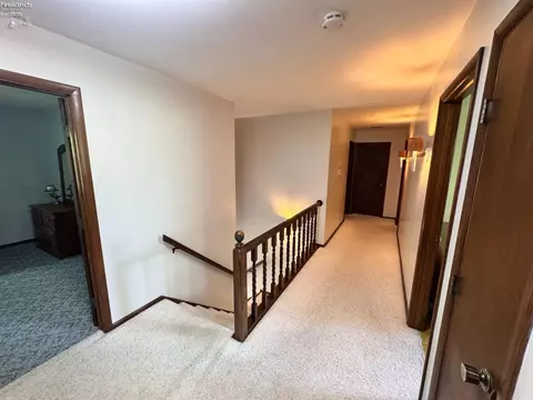 Entry Way - 3202 Stoneway E Dr, Sandusky, OH 44870 photo 3 of 5