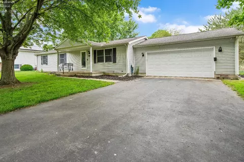 104 Ken Lee Dr, Green Springs, OH 44836