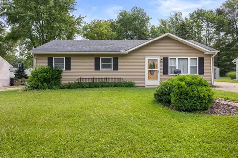 14 Valley Park Dr, Norwalk, OH 44857