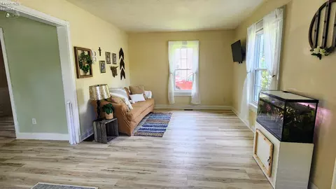 502 Adams Ave, Huron, OH 44839 photo 7