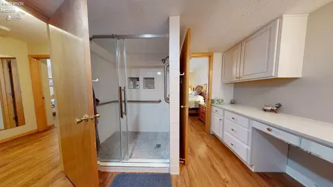 2 Timothy Ave, Willard, OH 44890 photo 17