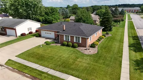 2 Timothy Ave, Willard, OH 44890 photo 35