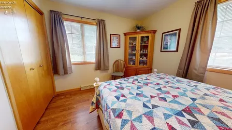 2 Timothy Ave, Willard, OH 44890 photo 22