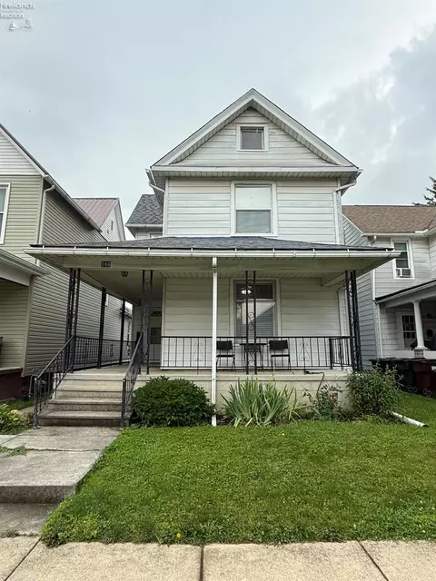 166 S Sandusky St, Tiffin, OH 44883